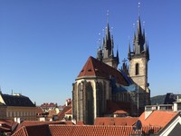Výškové služby - práce na střeše Prahy